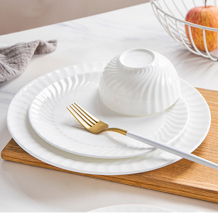 Bone China Dinner Plate - with Ribbed Front Edge